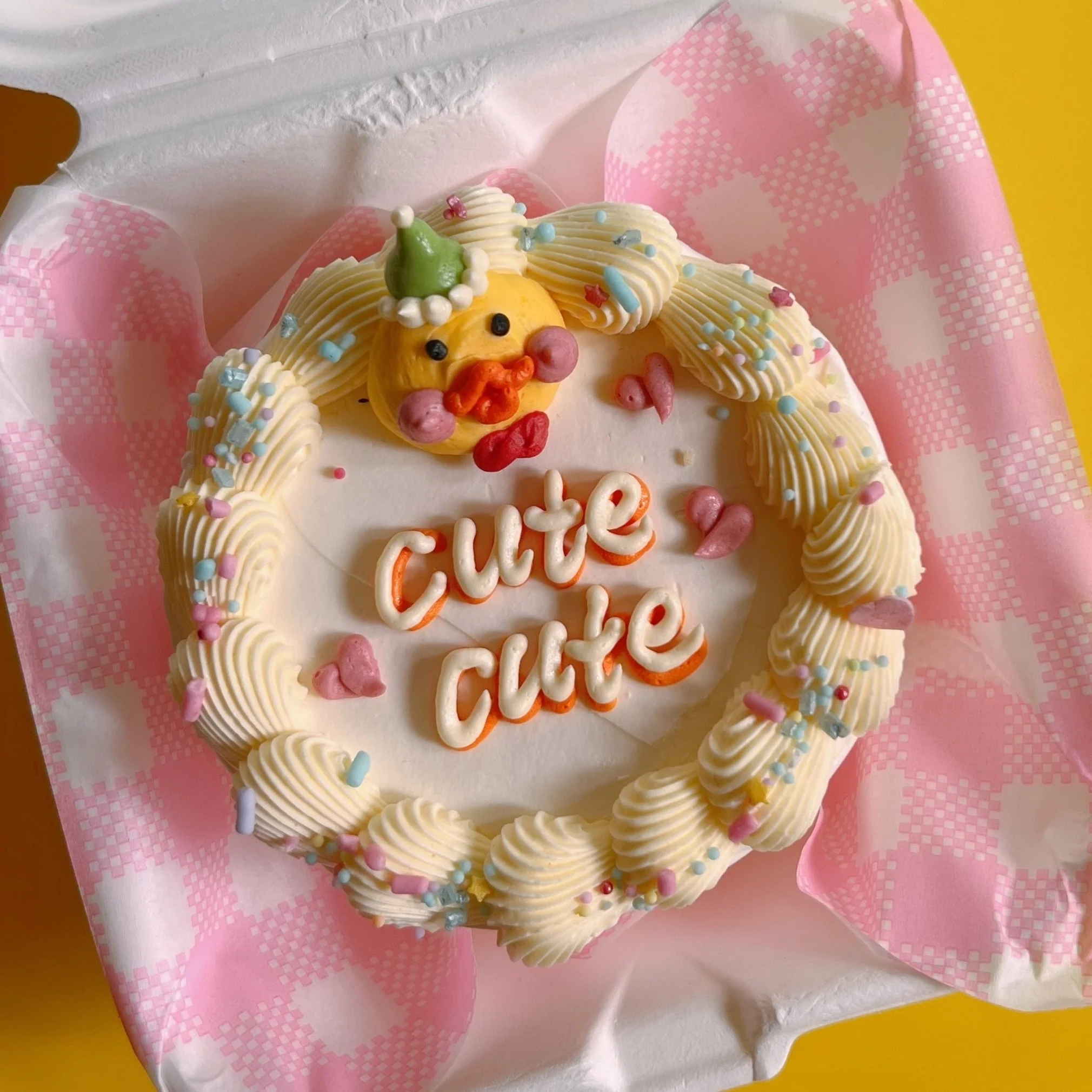 Animal Face Lunch Box Cake - Image 8