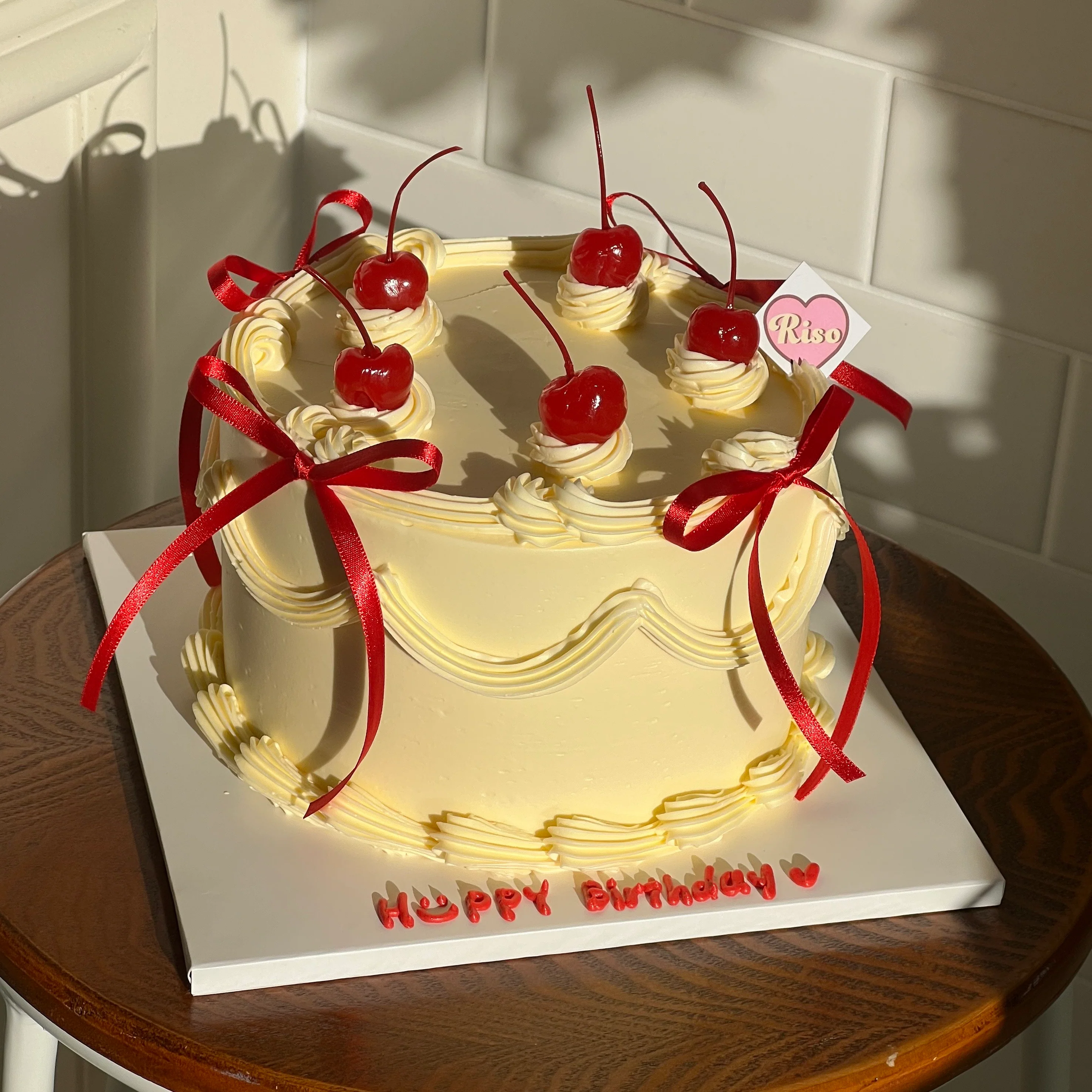 Cherry Ribbon Cake (Round/Heart) - Image 3