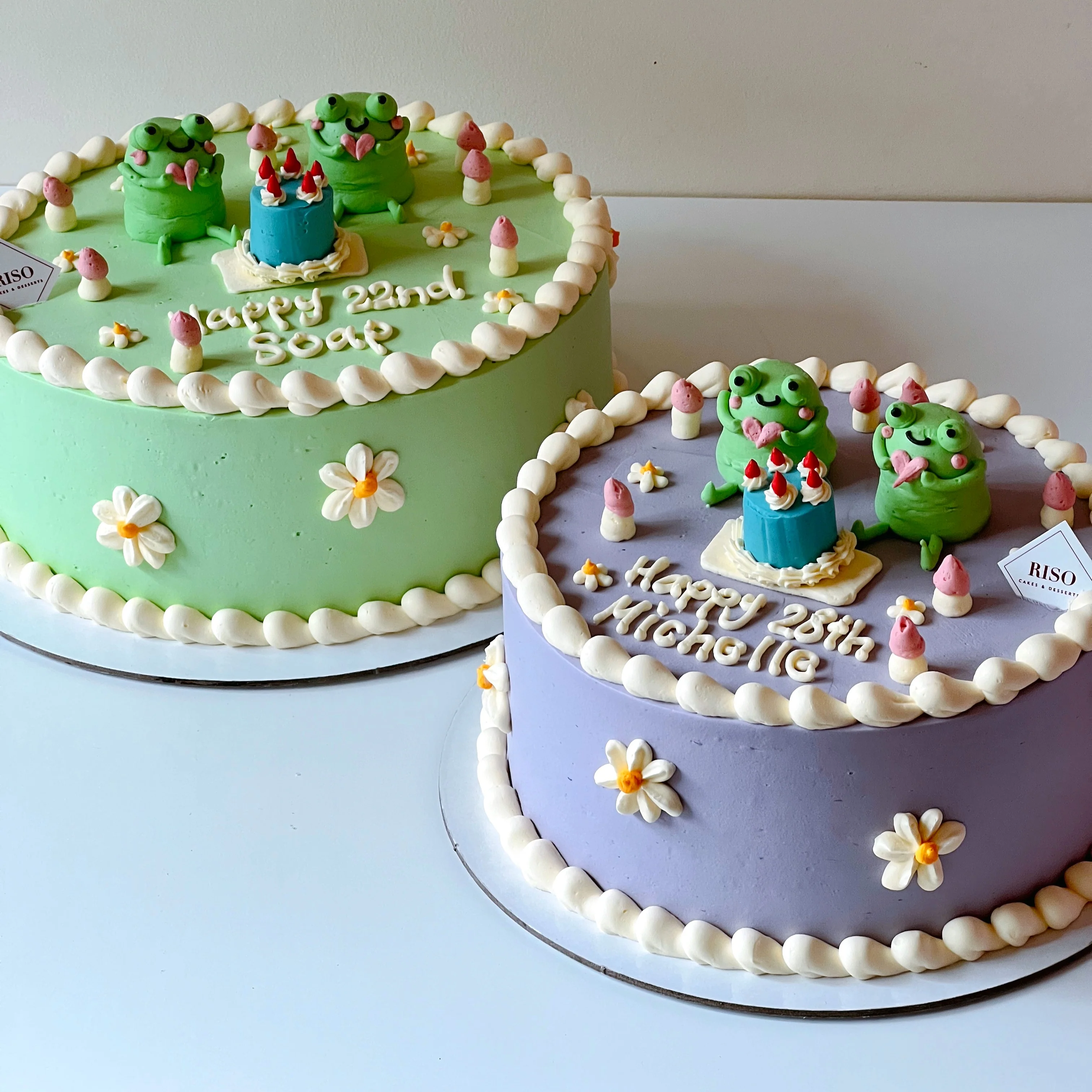 Frog Birthday Picnic Cake - Image 2