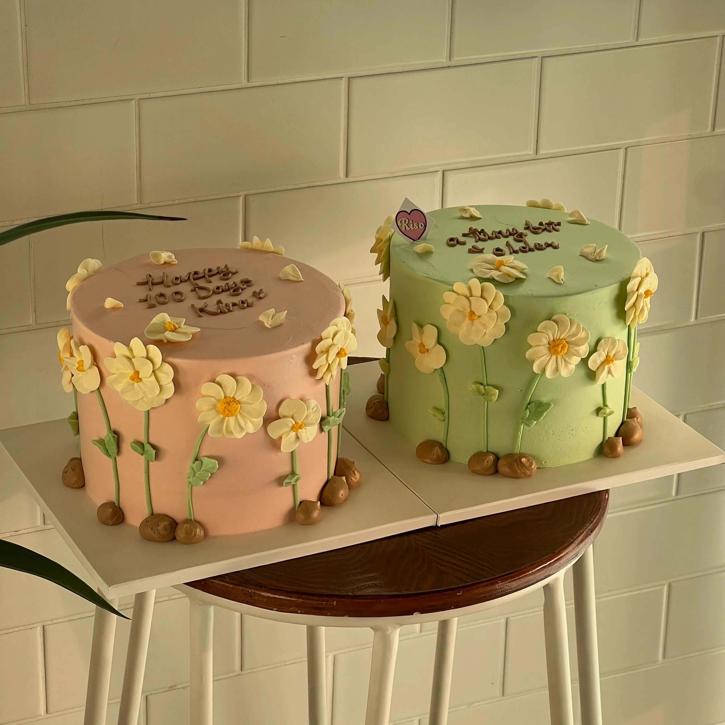 High Daisy Cake (Tall Design) (Round/Heart) - Image 4