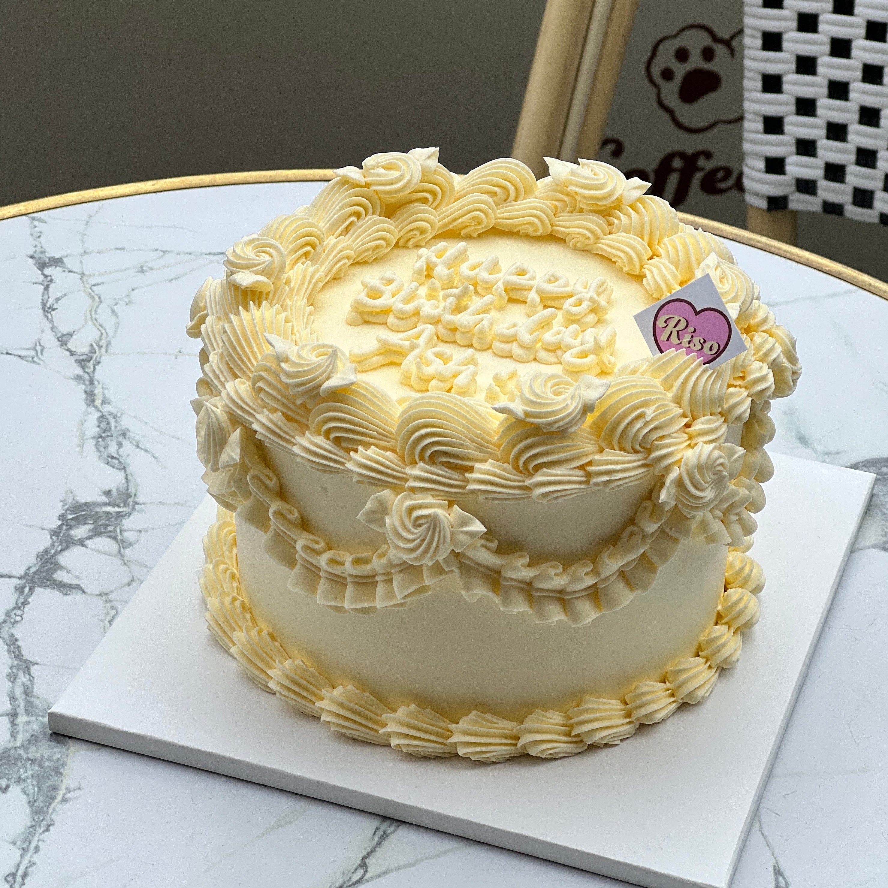 [Gender Reveal] Rose Vintage Cake (Round/Heart) - Image 3