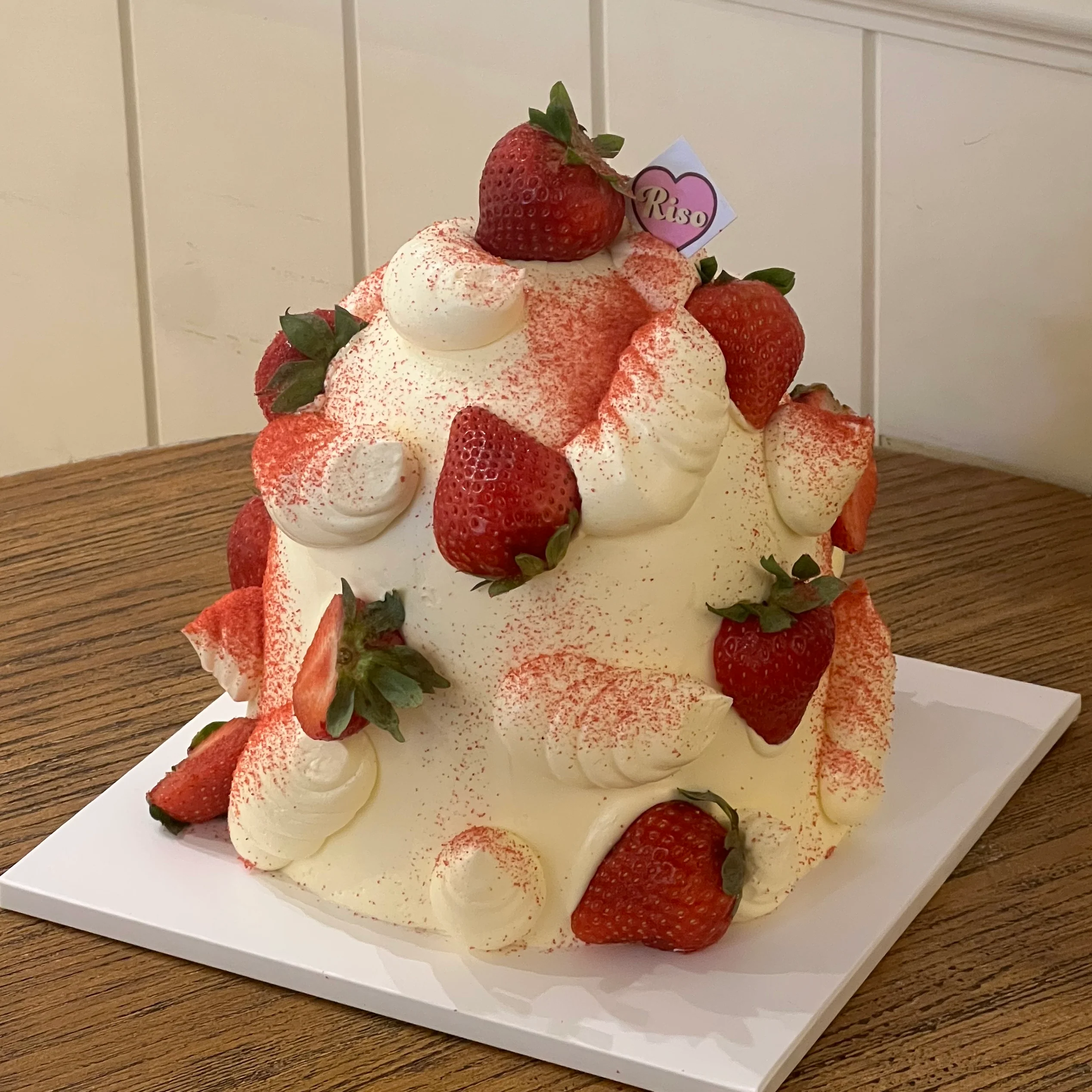 Strawberry Love Cake
