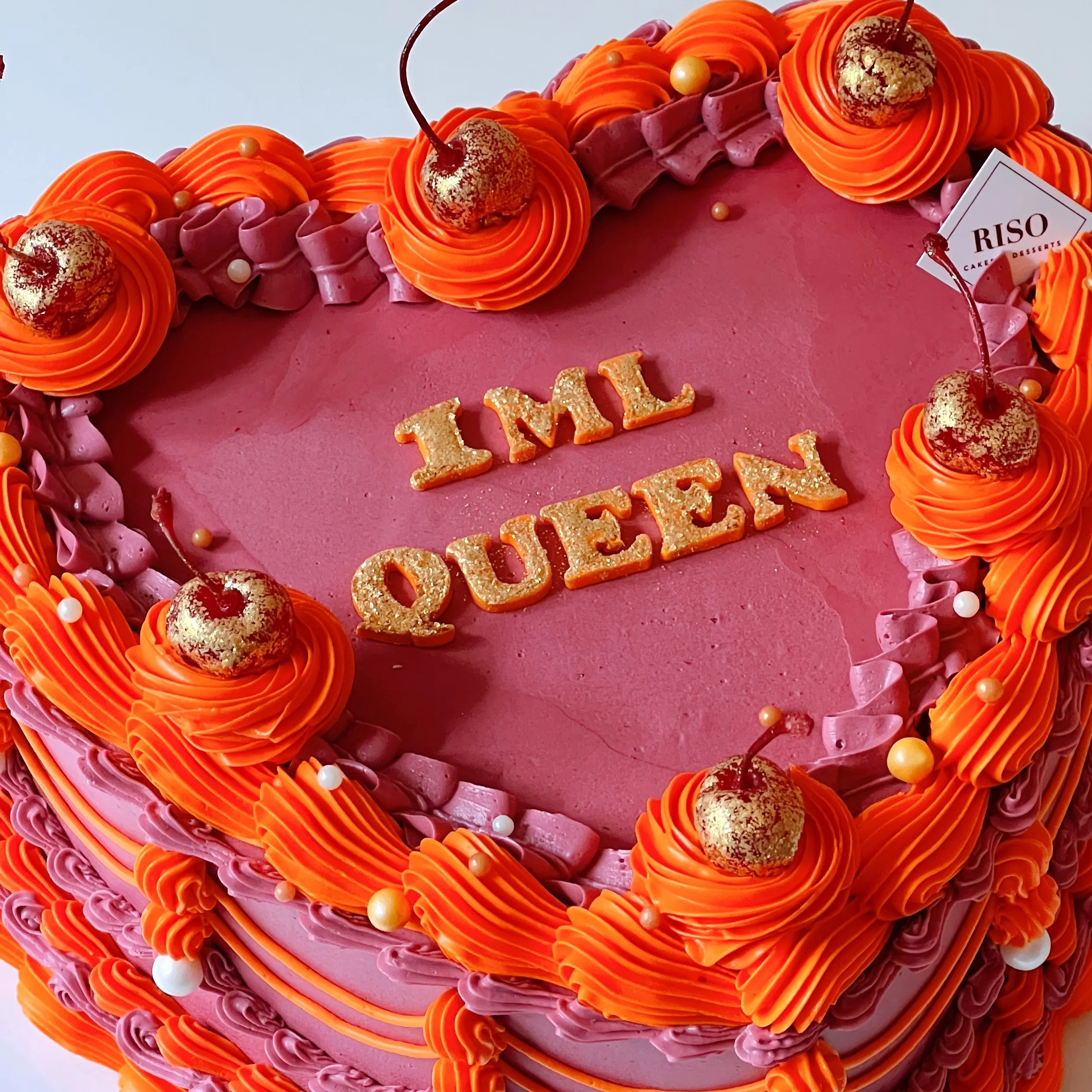 Vintage Text Cake (Round/Heart) - Image 4