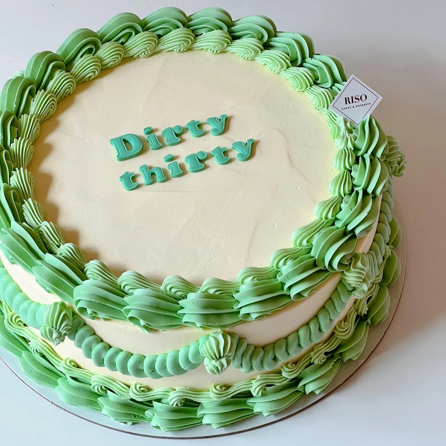 One Colour Text Cake (Round/Heart) - Image 6